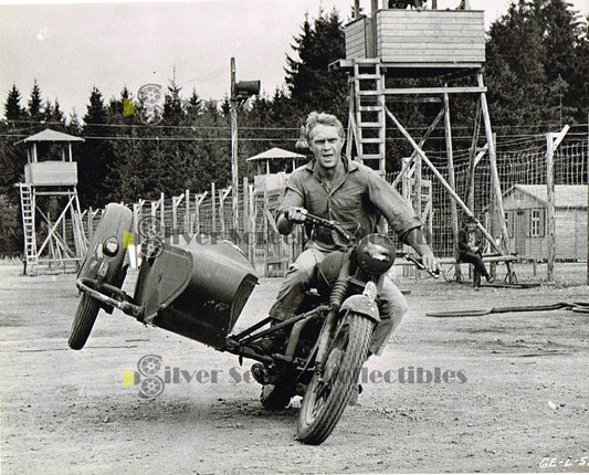 The Great Escape (1963) / Steve McQueen on a motorcycle with sidecar - Vintage B&W Movie Still/Photo (8" x 10")