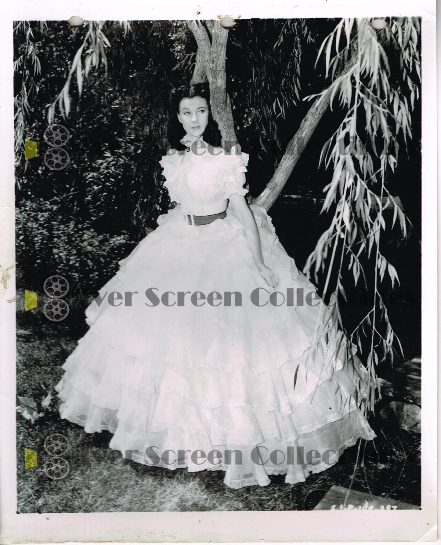 Vivien Leigh / Gone With the Wind (1939) - Vintage B&W Movie Still/Photo (8" x 10")