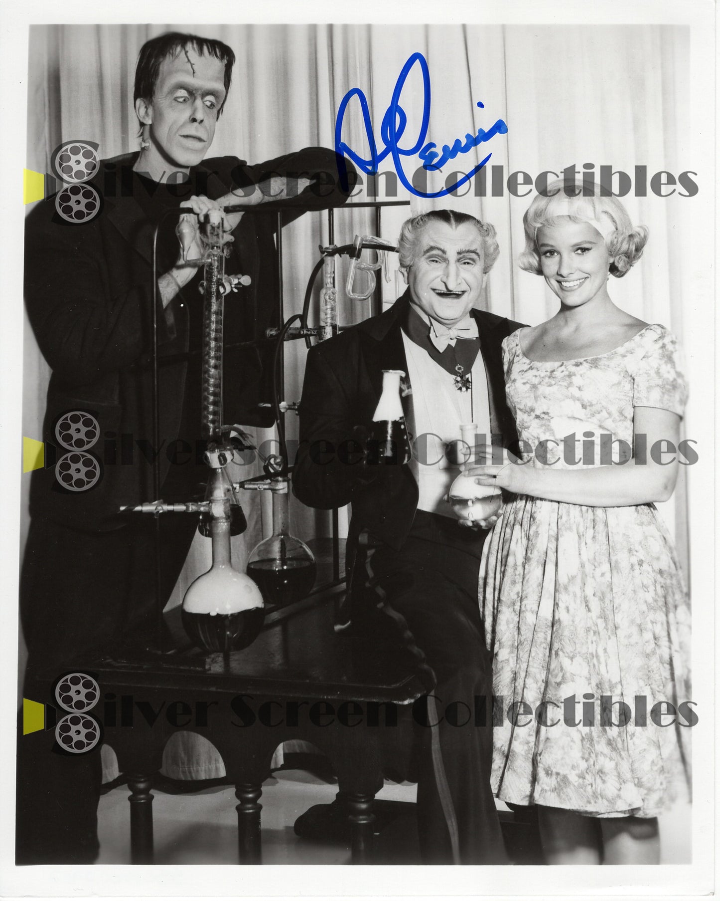 Al Lewis "Grandpa Munster" - Signed 8" x 10" Photo