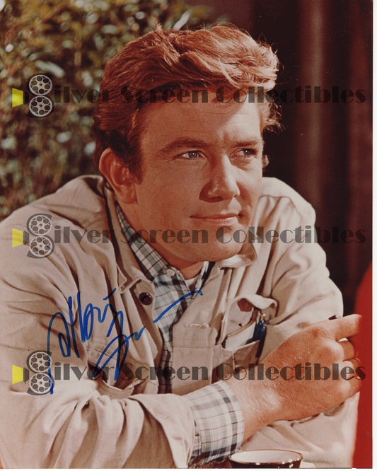 Albert Finney - Signed 8" x 10" Photo