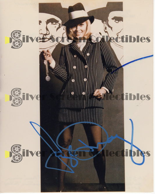 Faye Dunaway - Signed 8" x 10" Photo