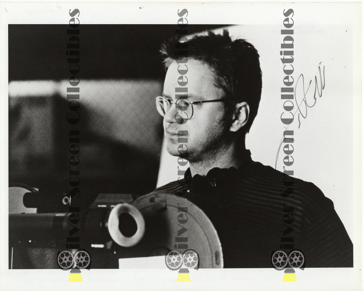 Tim Robbins - Signed 8" x 10" Photo