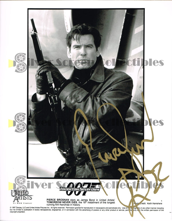 Pierce Brosnan - Signed James Bond 8x10 Photo