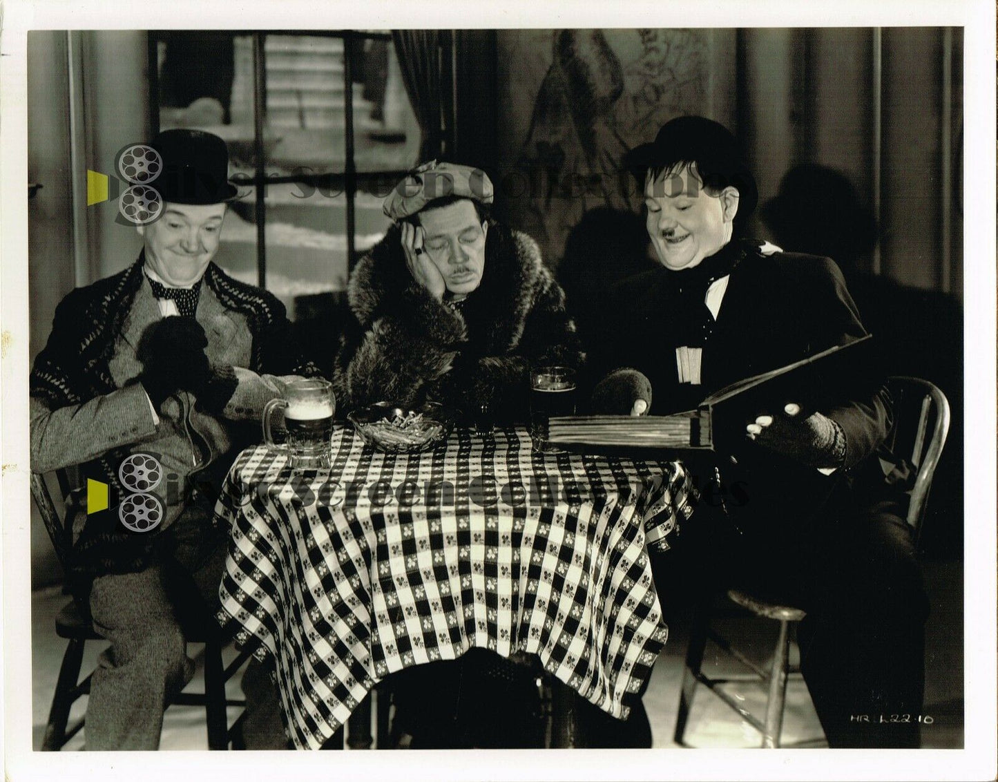 The Fixer Uppers (1935) - Vintage 8"x10" Movie Still/Photo